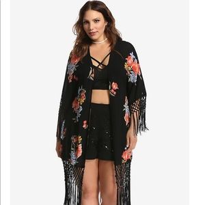 🌺 New Torrid Kimono 🌺